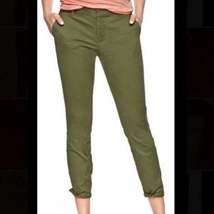 Gap Skinny Mini Skimmer Khakis
